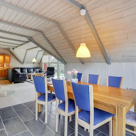 Gunloeg - 3-1km From The Sea By Interhome Kongsmark