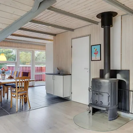 Gunloeg - 3-1km From The Sea By Interhome * Kongsmark
