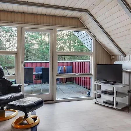 Gunloeg - 3-1km From The Sea By Interhome Kongsmark